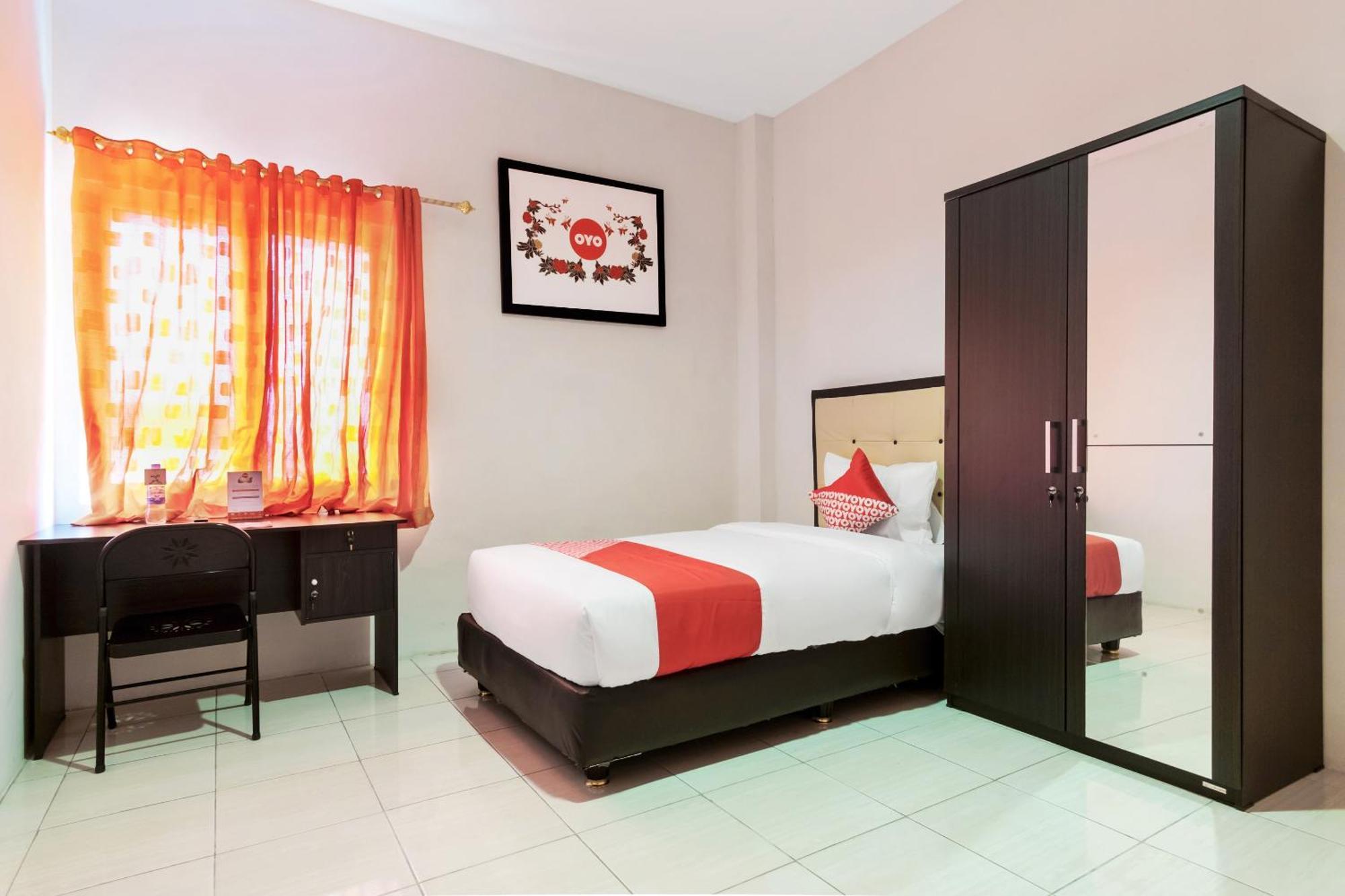 Oyo 622 Bakti Homestay Medan Eksteriør billede